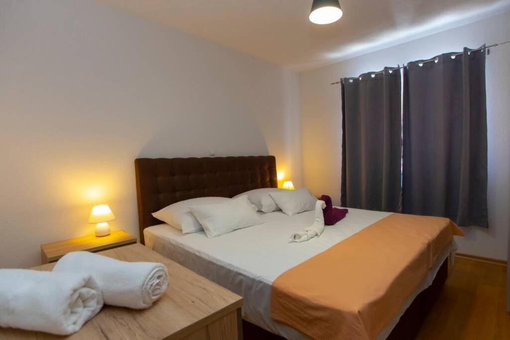 Apartments Vladimir #4 Makarska Exteriör bild
